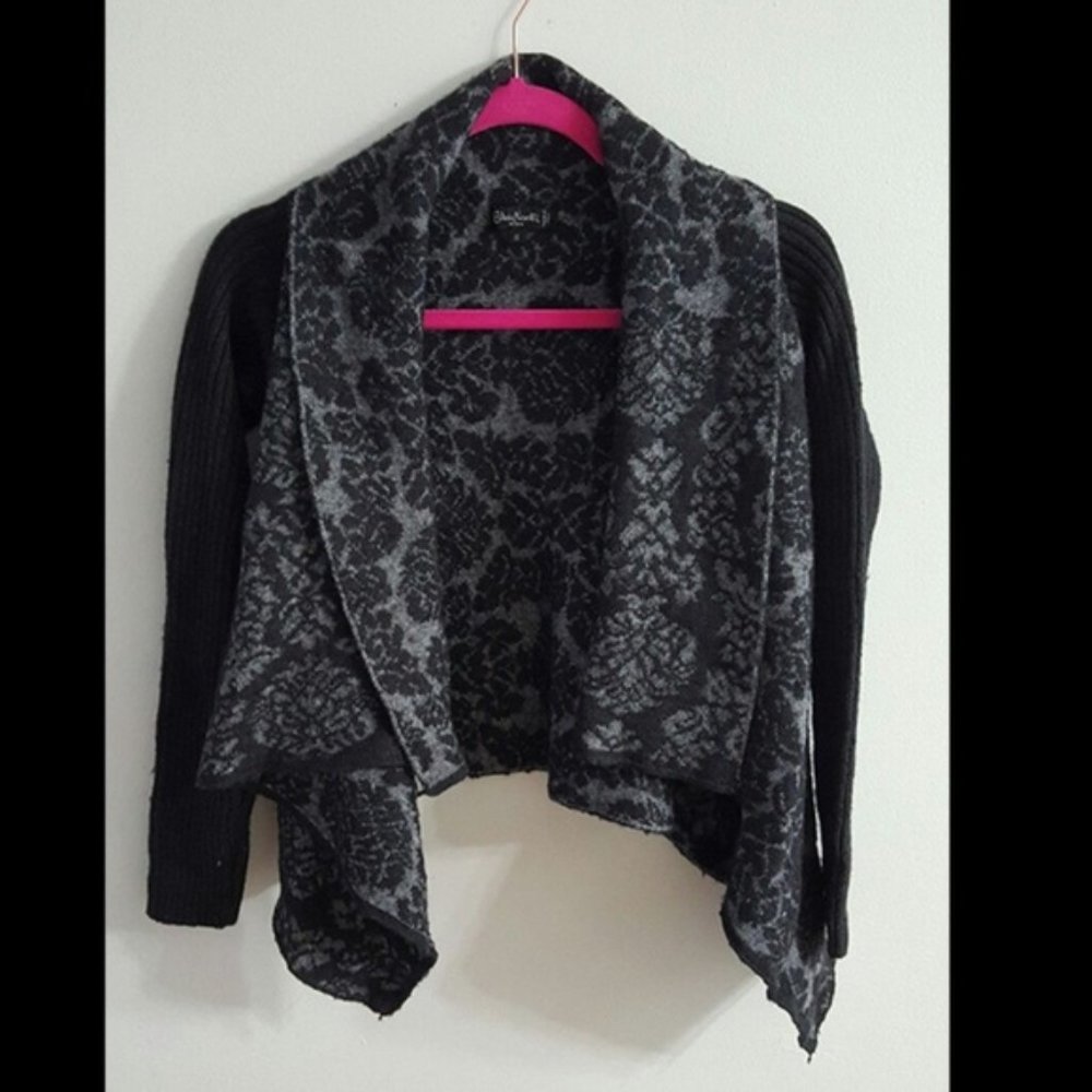 Shiva Novelli Noba sweater